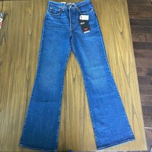 Levi’s Ribcage Boot High rise bootcut jeans 29x33